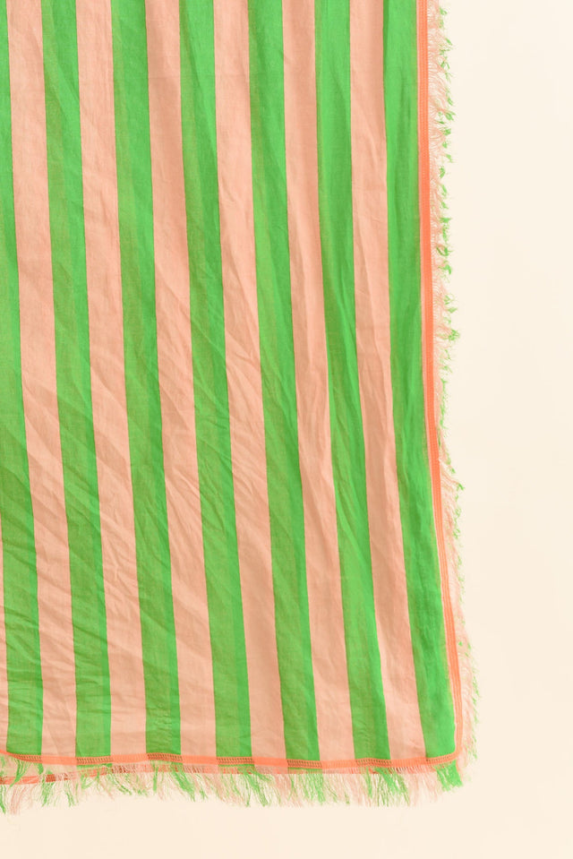 alt text|model:MJ image 7