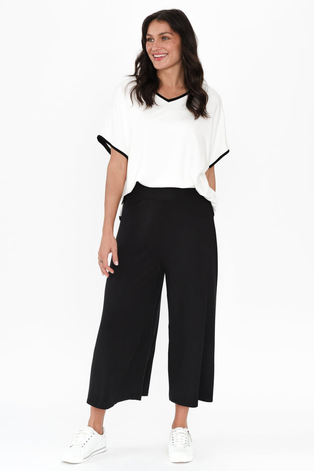 alt text|model:Brontie image 6