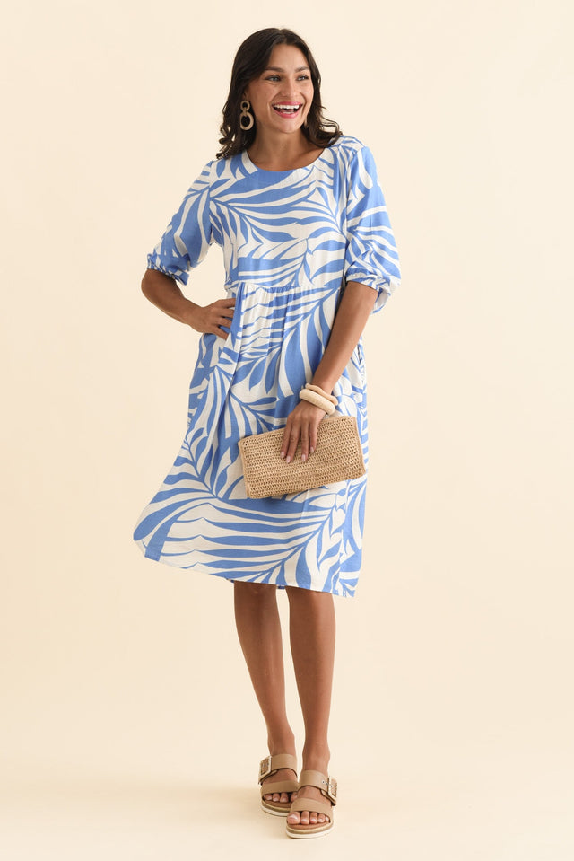 alt text|model:Brontie