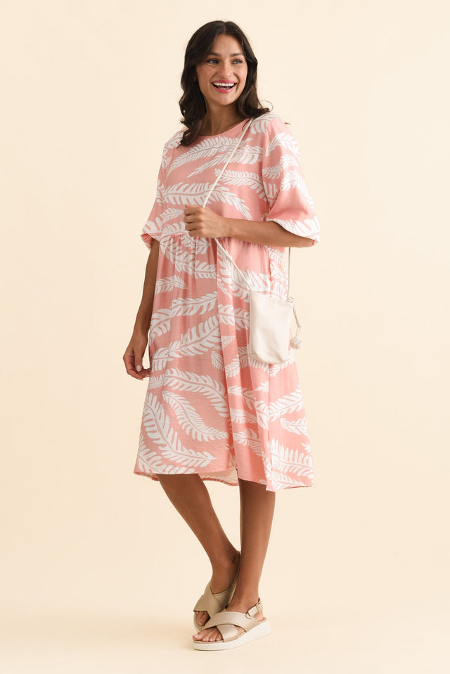 alt text|model:Brontie image 6