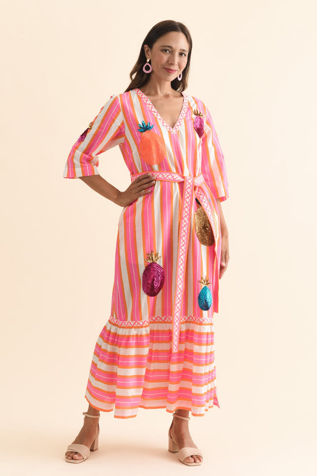 alt text|model:Cara image 3