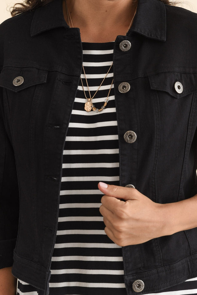 alt text|model:Brontie image 7