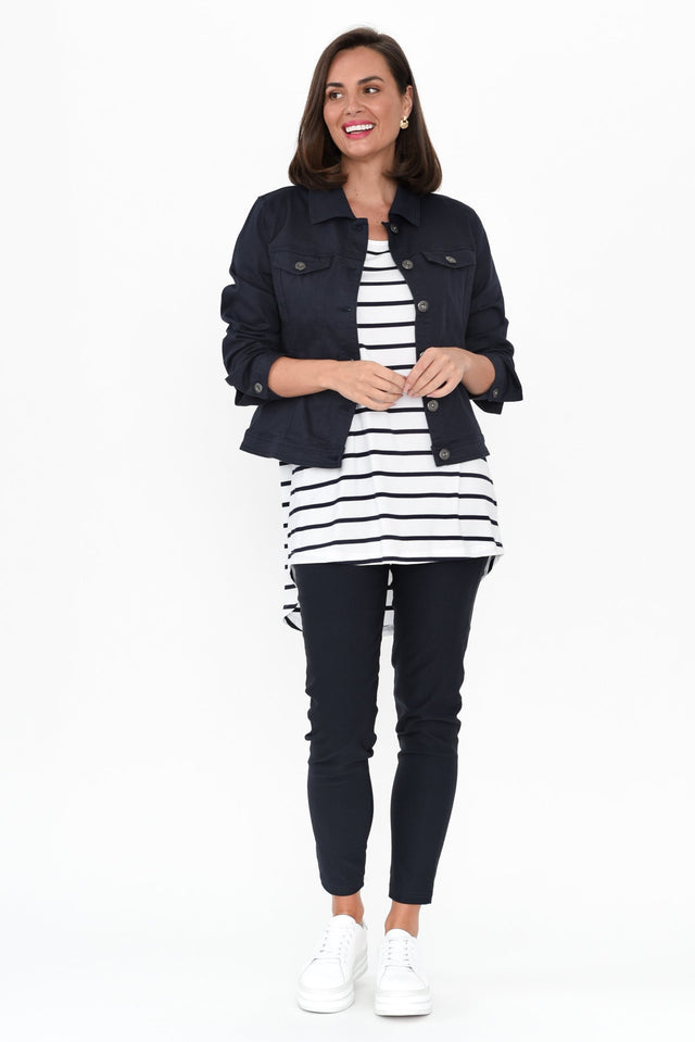 alt text|model:MJ image 8