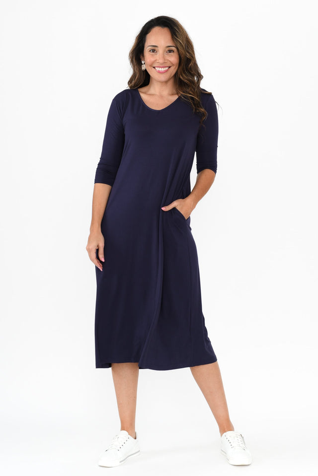 alt text|model:Nicole image 1