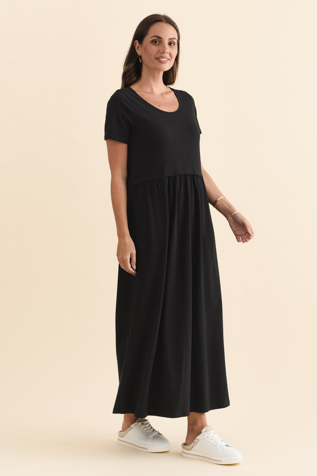 alt text|model:MJ image 4