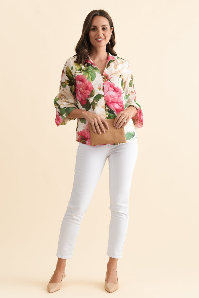 alt text|model:MJ image 7