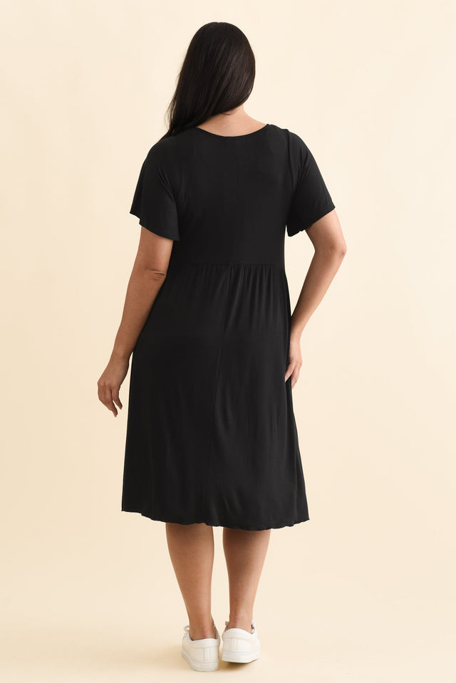 alt text|model:Emilia image 11