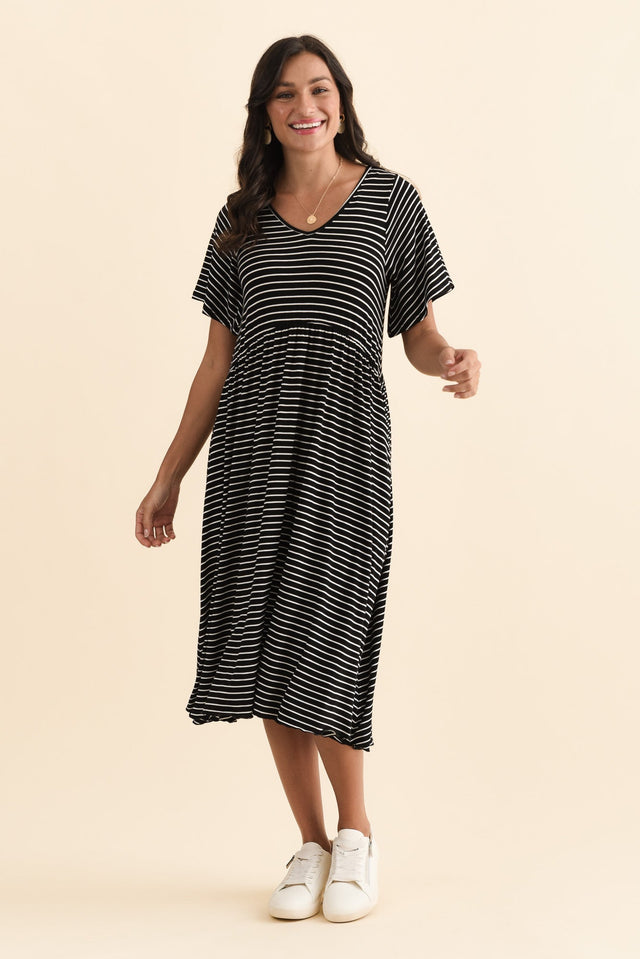 alt text|model:Brontie image 3