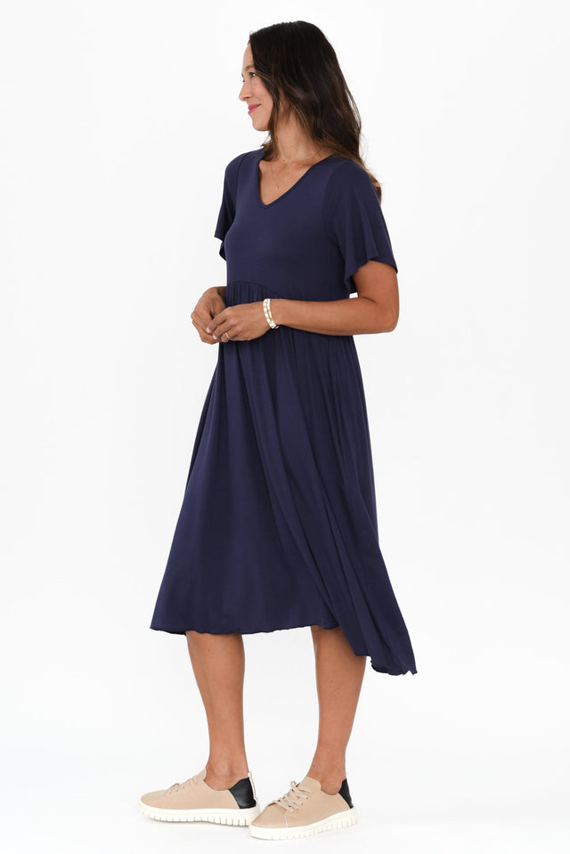 alt text|model:Cara image 4