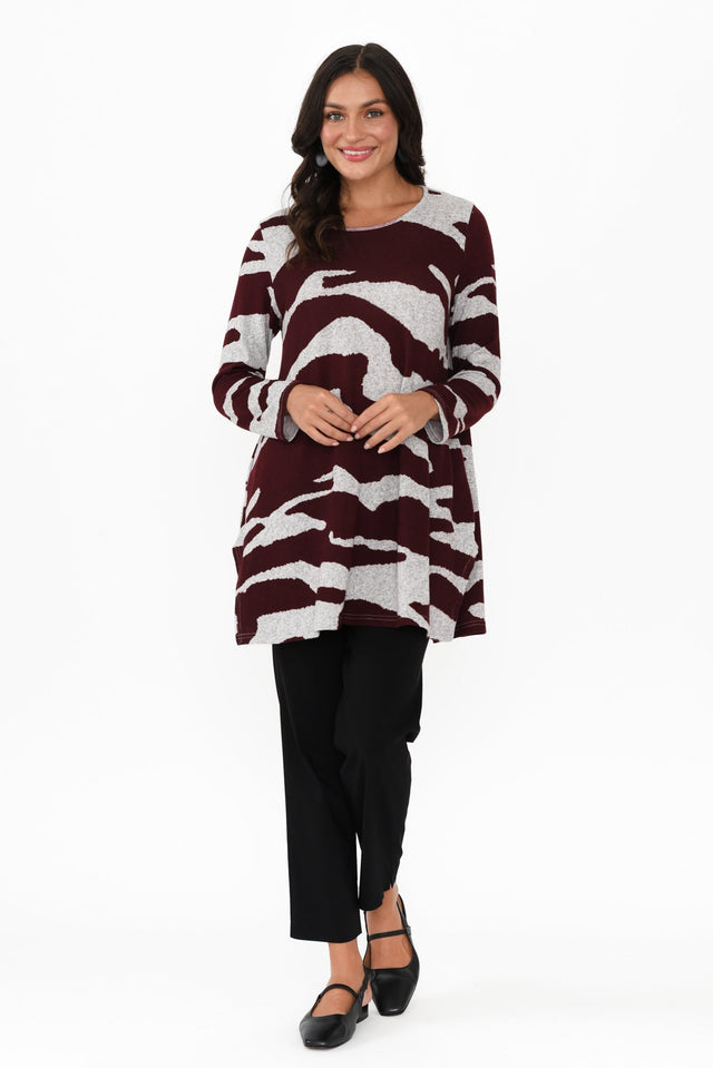 alt text|model:Brontie image 7