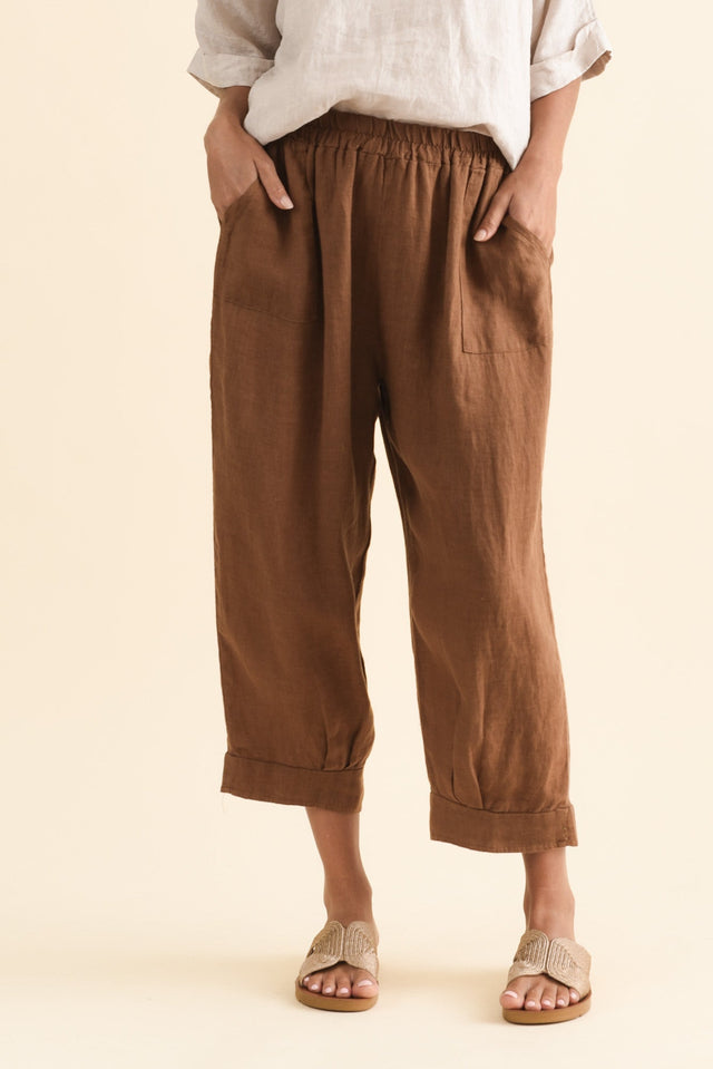 alt text|model:Brontie