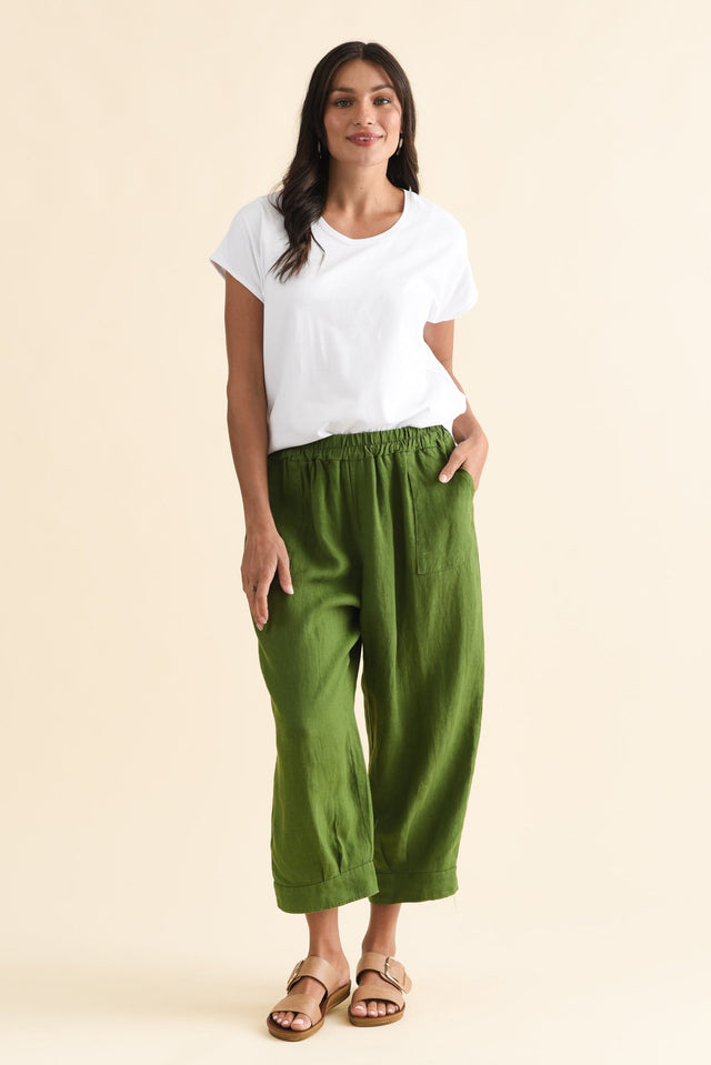 alt text|model:Brontie image 7