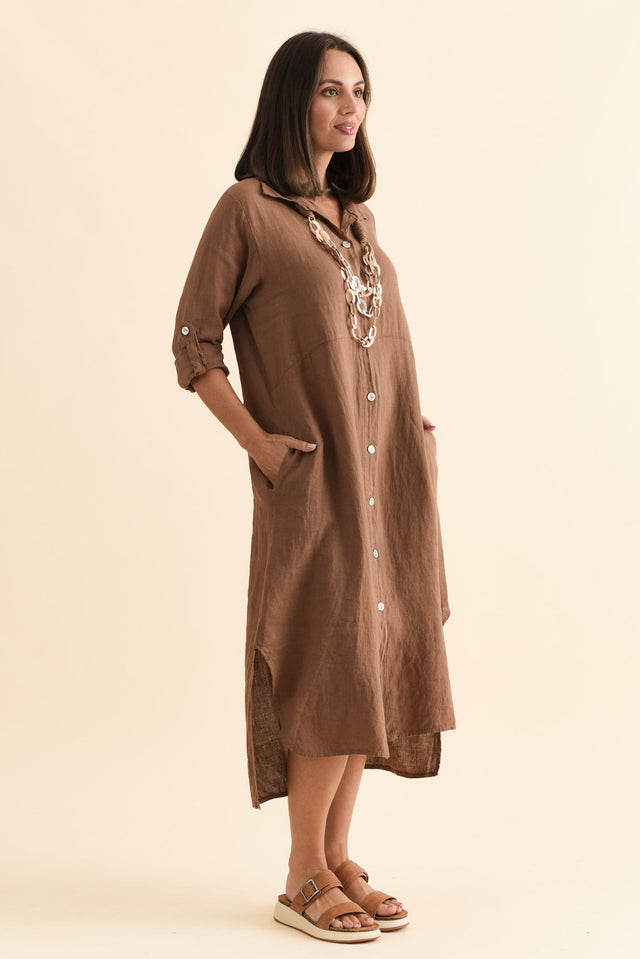 alt text|model:MJ image 4