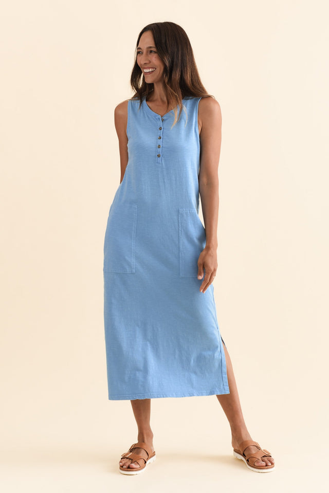 alt text|model:Cara image 7