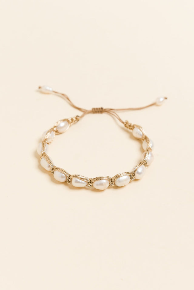 Era Gold Pearl Bracelet