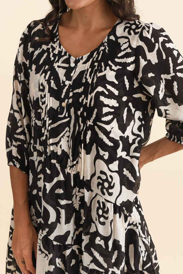 alt text|model:Brontie image 8