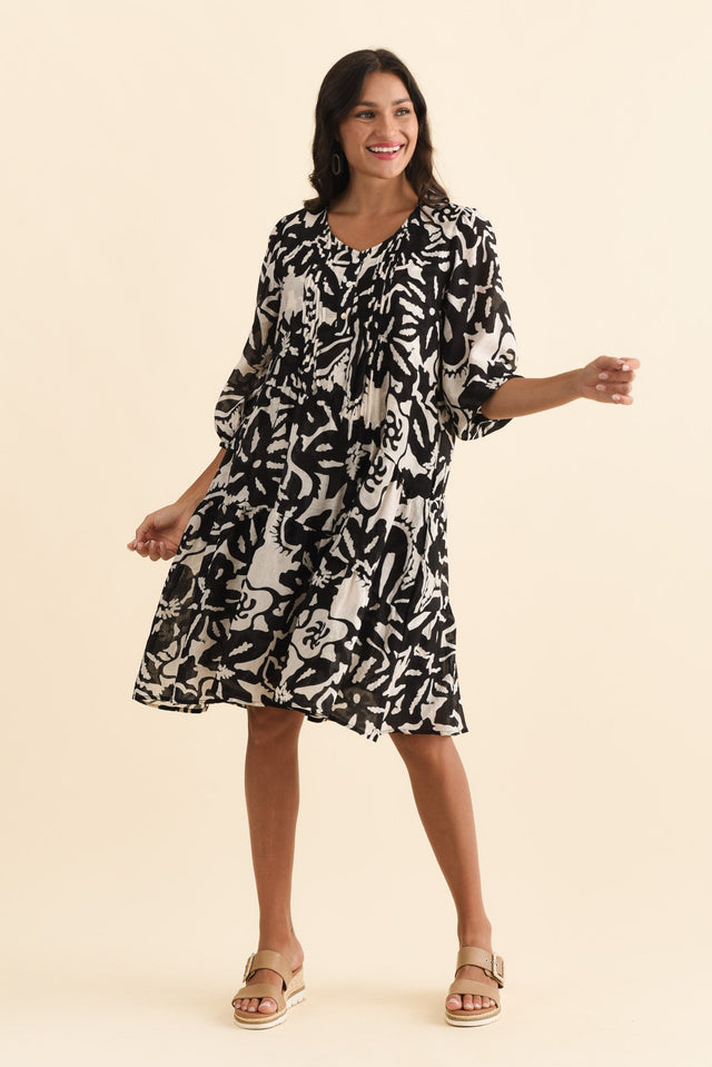 alt text|model:Brontie image 9