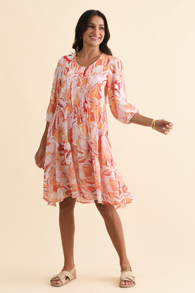 alt text|model:Brontie image 3