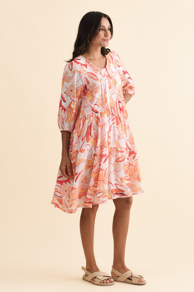 alt text|model:Brontie image 4