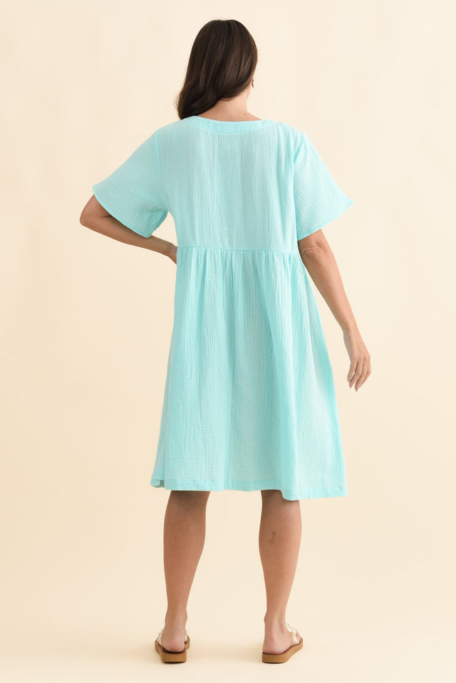 alt text|model:MJ image 6