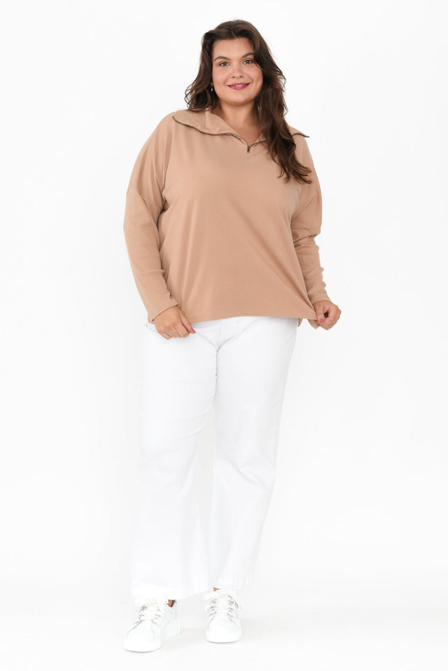plus-size,curve-tops,plus-size-sleeved-tops,plus-size-cotton-tops,plus-size-winter-clothing,plus-size-jumpers,alt text|model:Gabby image 8