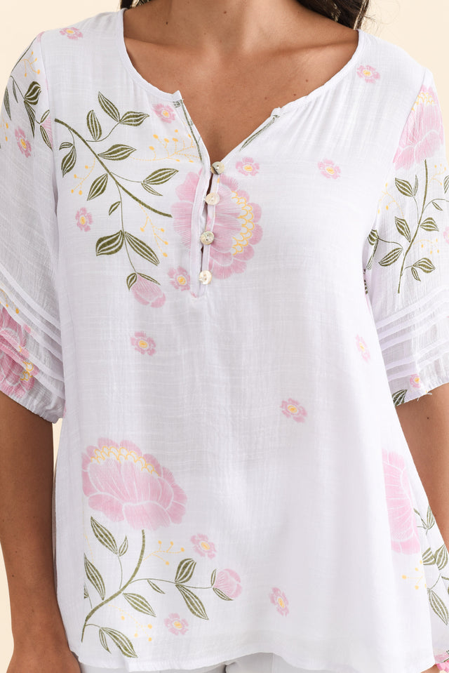 alt text|model:Brontie image 6