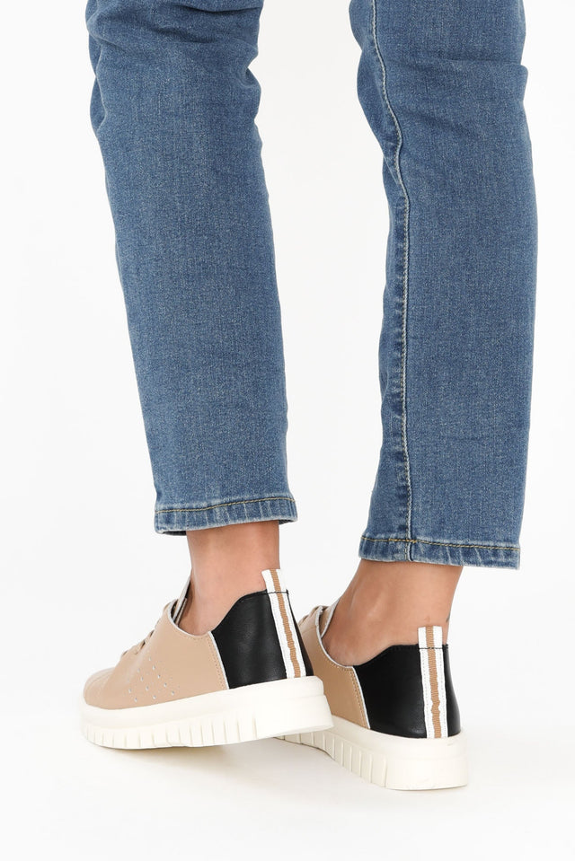 Exit Beige Leather Sneaker image 9