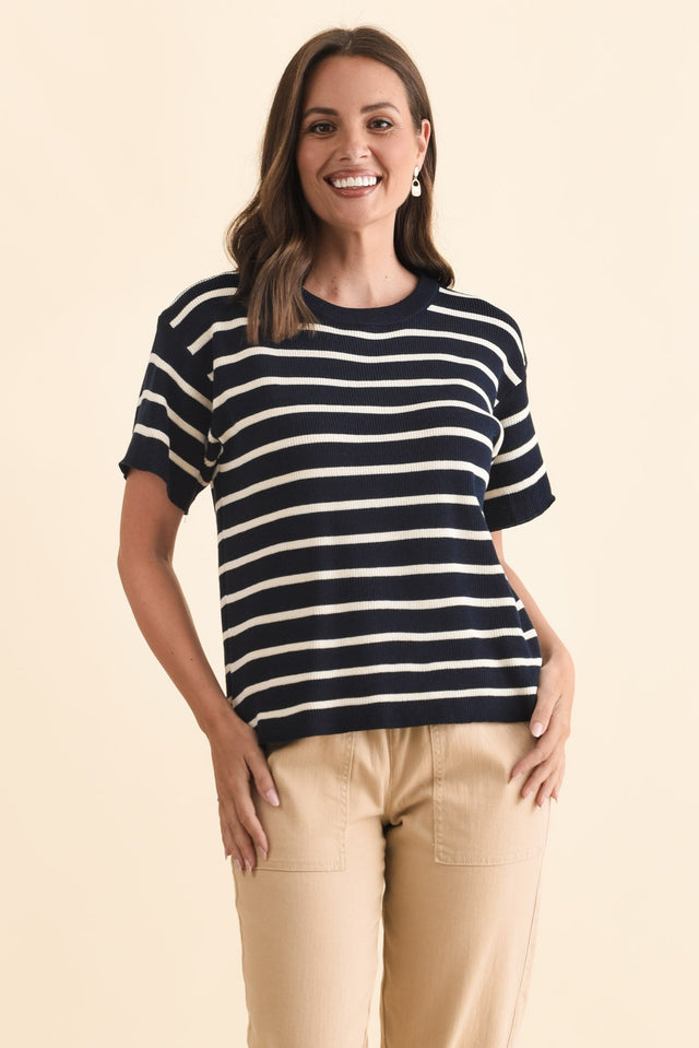 alt text|model:MJ image 1