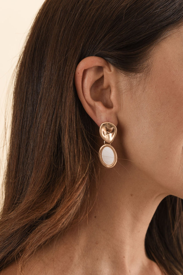 Felitia Gold Disc Drop Earrings image 2