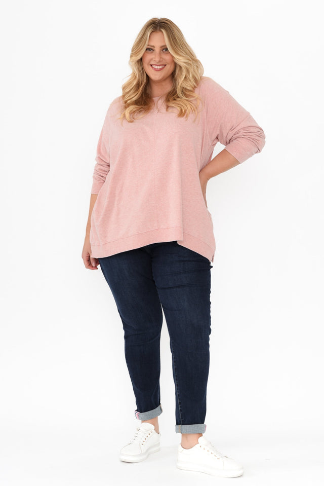 alt text|model:Caitlin image 8