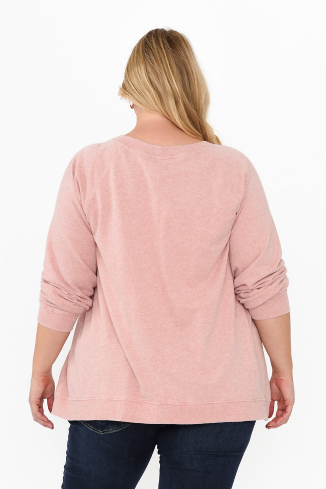 alt text|model:Caitlin image 10