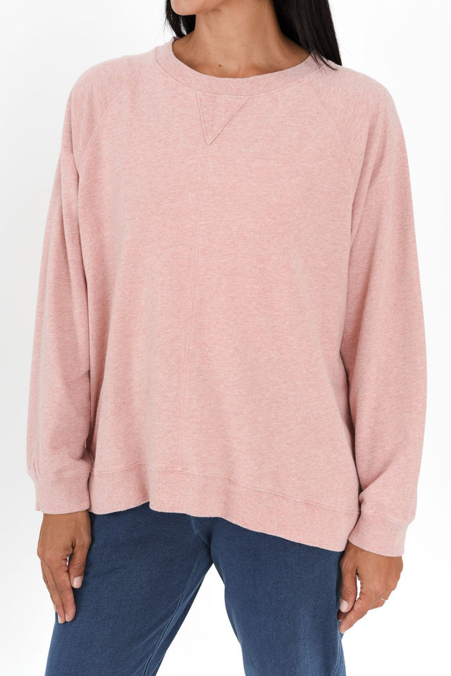 alt text|model:Cara image 6