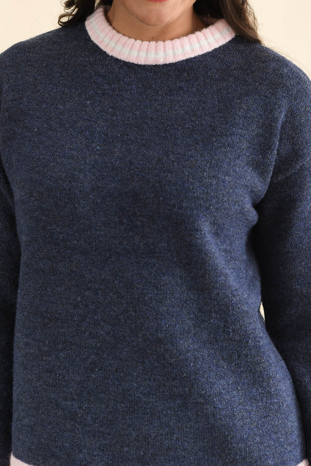 alt text|model:Brontie image 5