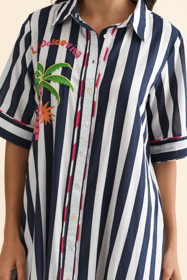 alt text|model:Brontie image 6