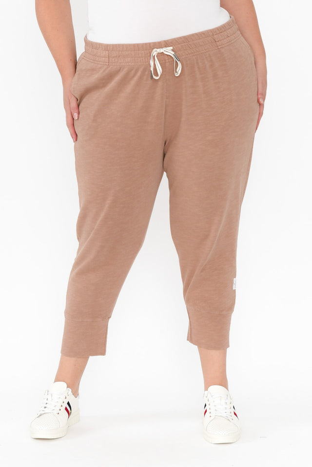 plus-size,curve-basics,curve-bottoms,plus-size-pants,plus-size-basic-bottoms,alt text|model:Caitlin image 10