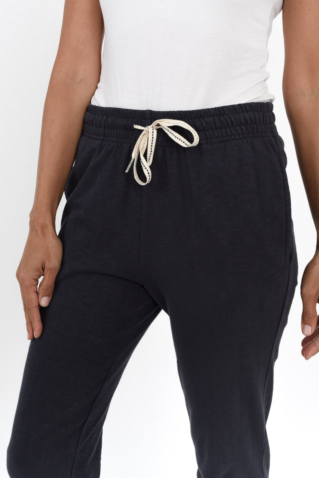 alt text|model:Cara image 8