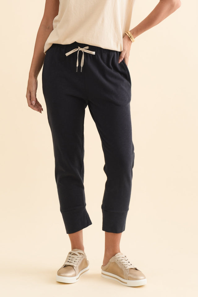 alt text|model:MJ image 2