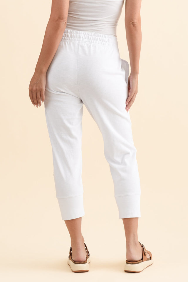 alt text|model:MJ image 5