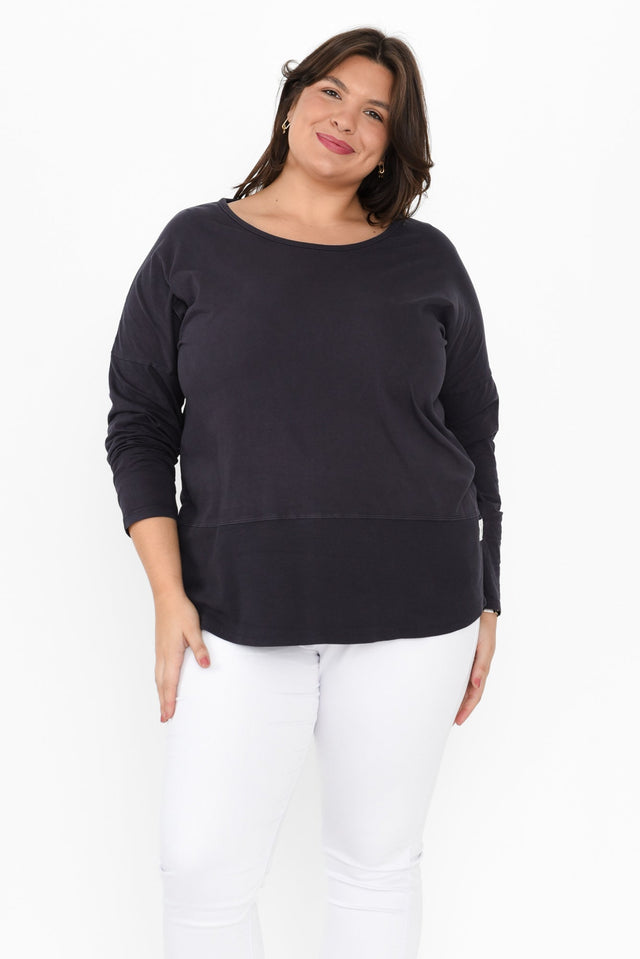 plus-size,curve-basics,curve-tops,plus-size-sleeved-tops,plus-size-cotton-tops,plus-size-basic-tops,plus-size-jumpers,alt text|model:Gabby image 9