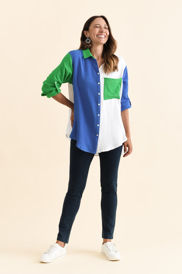 alt text|model:Cara image 7