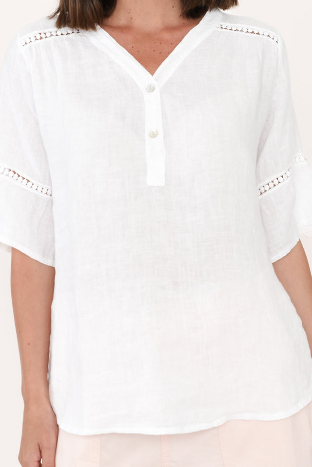 alt text|model:MJ image 6