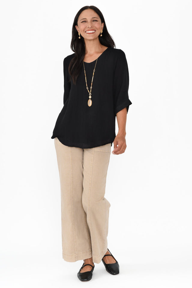 alt text|model:Cara image 7