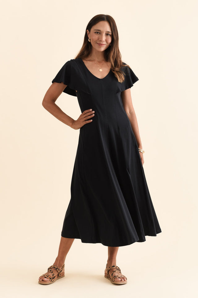 alt text|model:Cara image 1