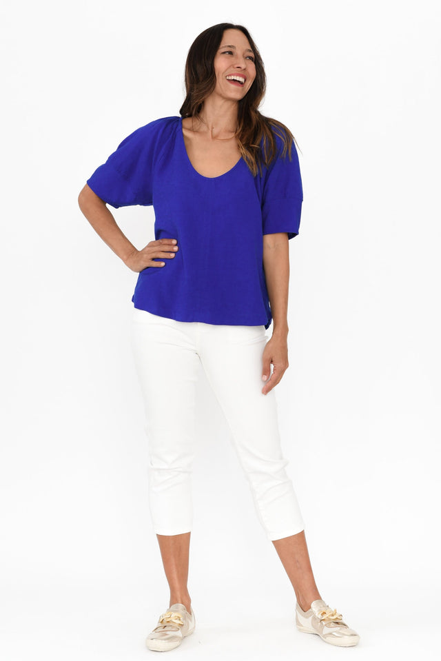 alt text|model:Cara image 7