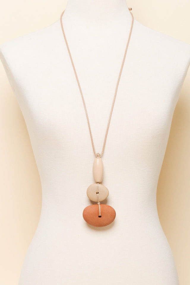 Hali Orange Stone Pendant Necklace image 2