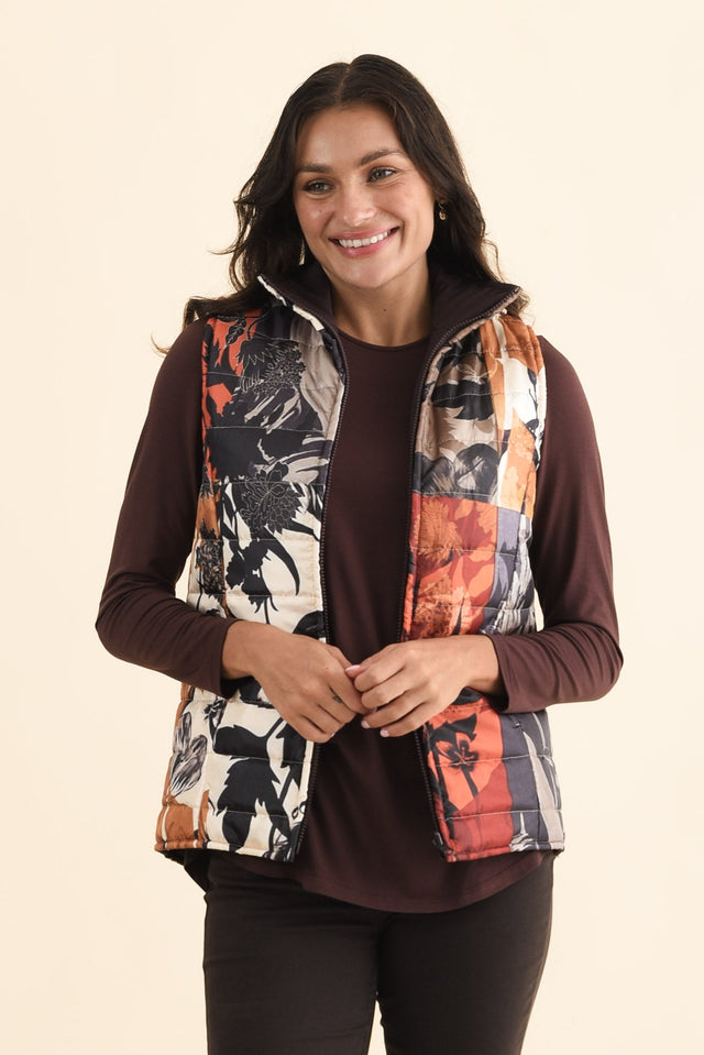 alt text|model:Brontie image 1