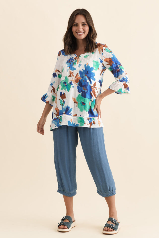 alt text|model:MJ image 6