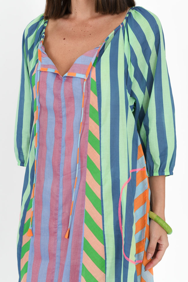 alt text|model:MJ image 6