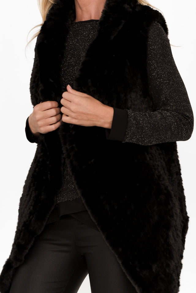 alt text|model:Valeria image 7