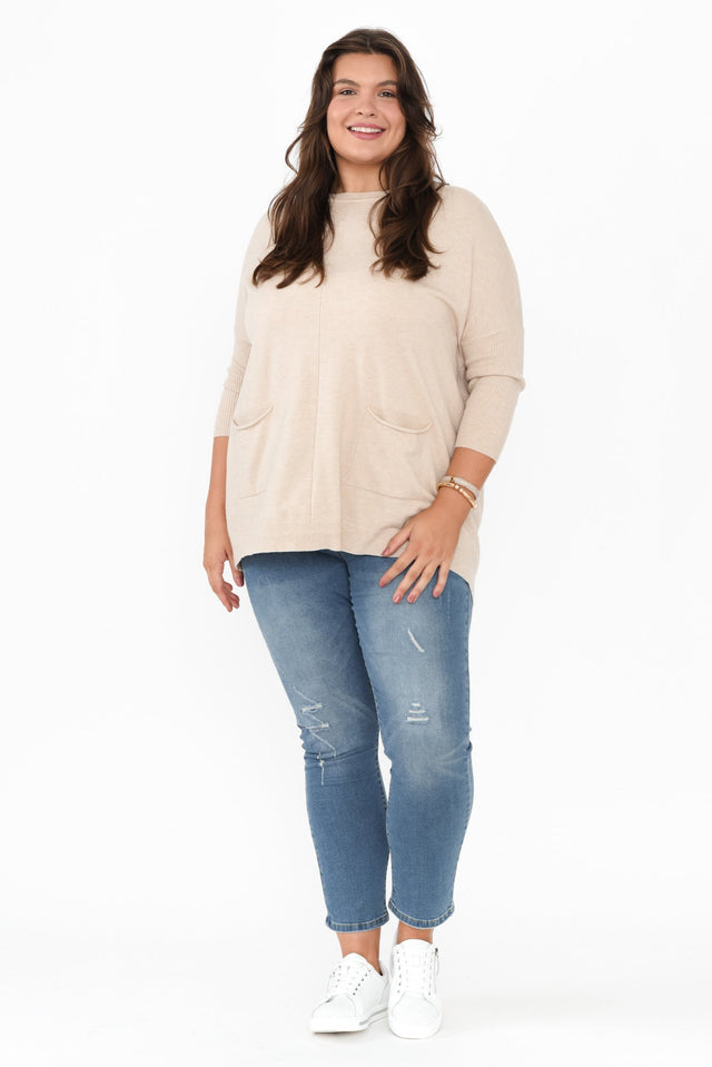 alt text|model:Gabby image 9